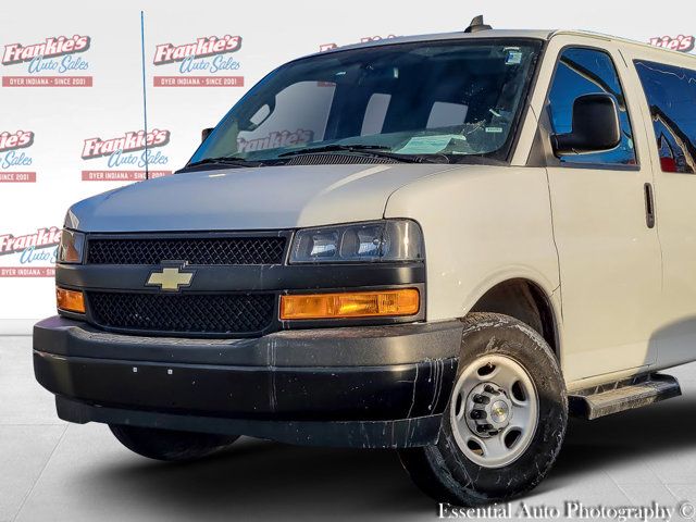 2022 Chevrolet Express LS