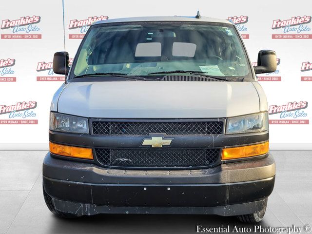 2022 Chevrolet Express LS