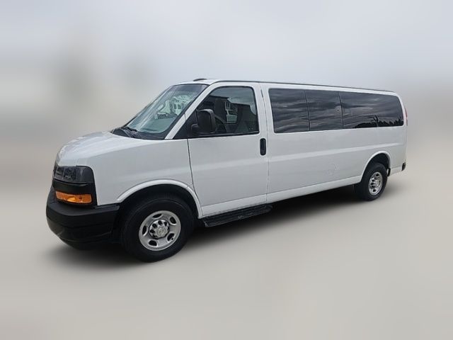 2022 Chevrolet Express LS