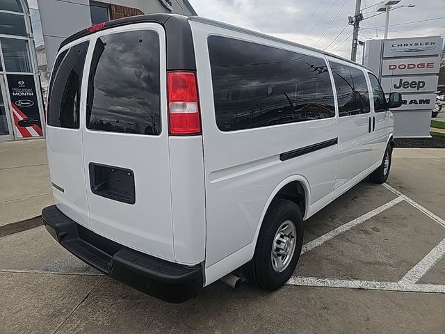 2022 Chevrolet Express LS