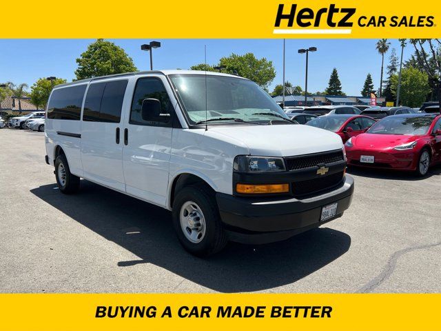 2022 Chevrolet Express LS