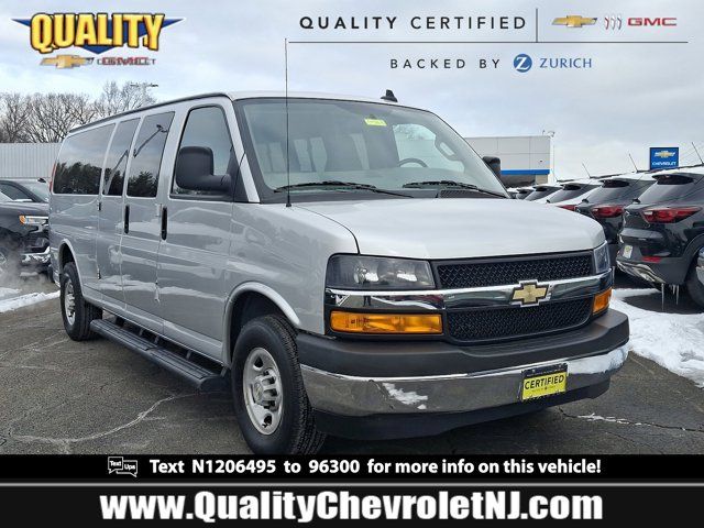 2022 Chevrolet Express LS