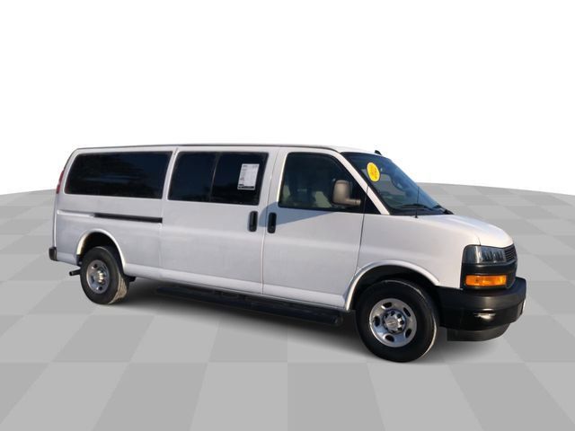 2022 Chevrolet Express LS