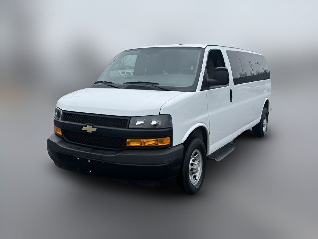 2022 Chevrolet Express LS