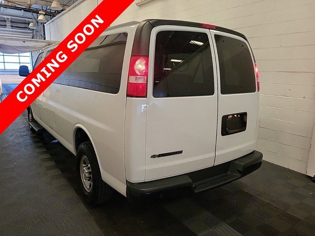 2022 Chevrolet Express LS