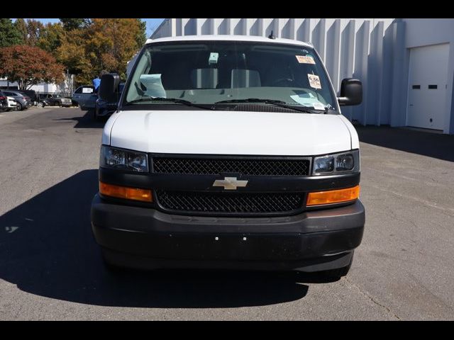 2022 Chevrolet Express LS