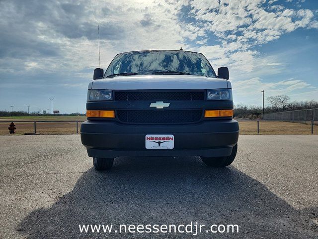 2022 Chevrolet Express LS