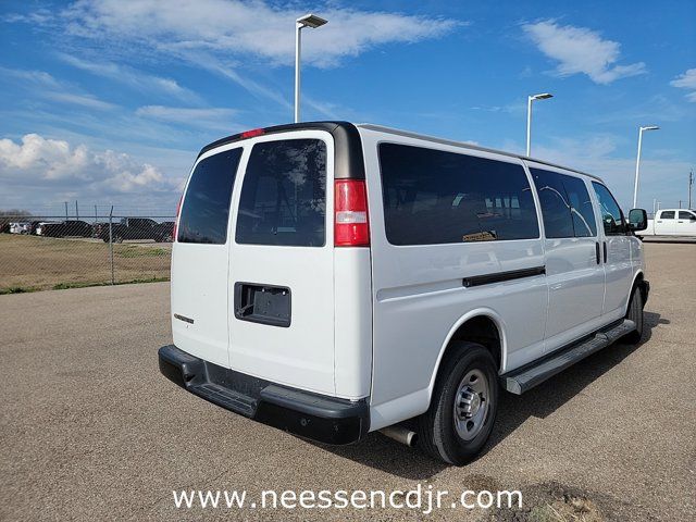 2022 Chevrolet Express LS