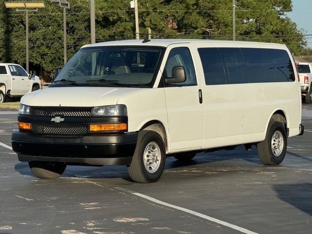 2022 Chevrolet Express LS