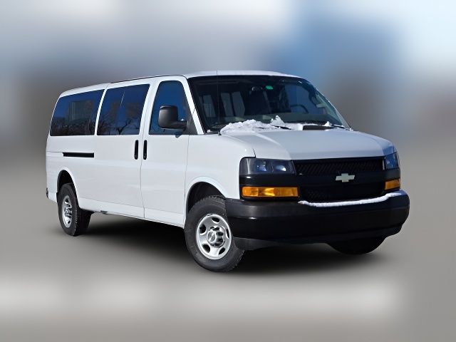 2022 Chevrolet Express LS