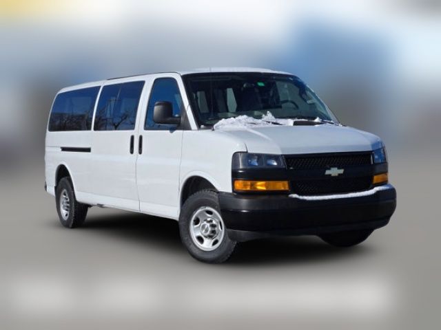 2022 Chevrolet Express LS