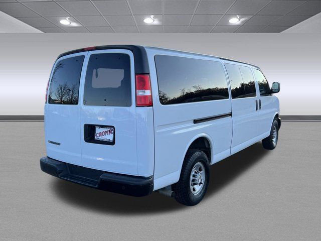 2022 Chevrolet Express LS