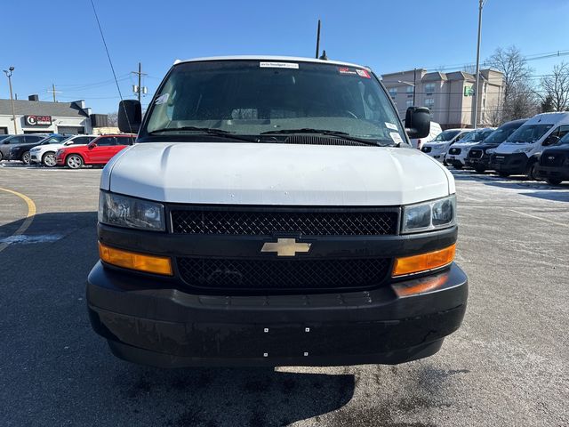 2022 Chevrolet Express LS