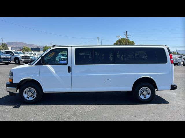 2022 Chevrolet Express LT