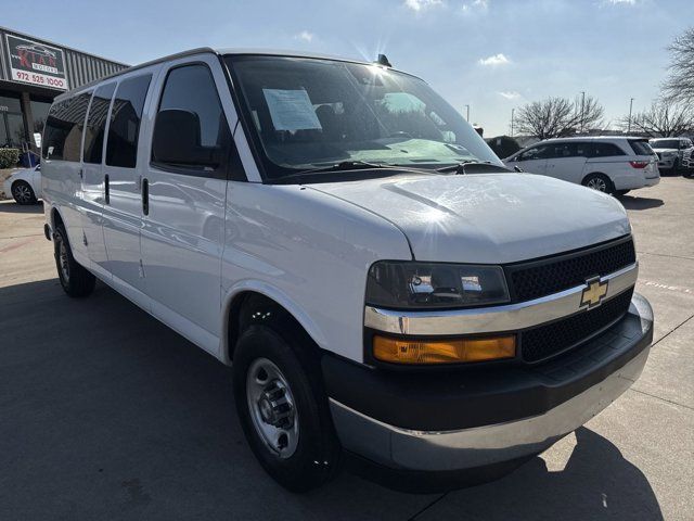 2022 Chevrolet Express LT