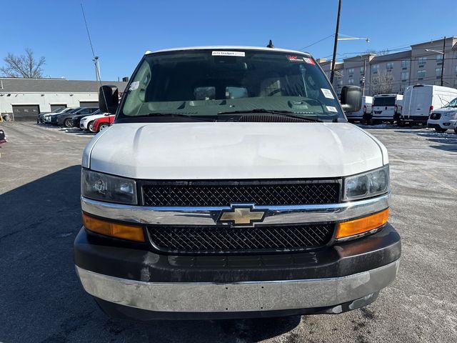 2022 Chevrolet Express LT