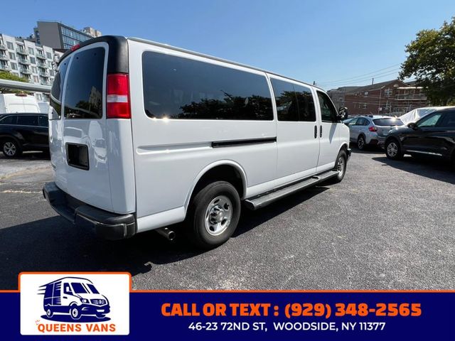 2022 Chevrolet Express LT