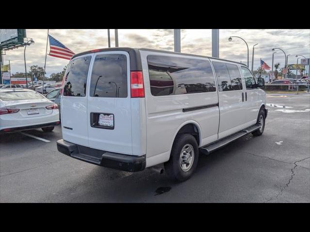 2022 Chevrolet Express LS