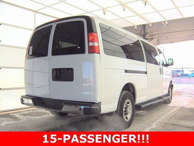 2022 Chevrolet Express LT