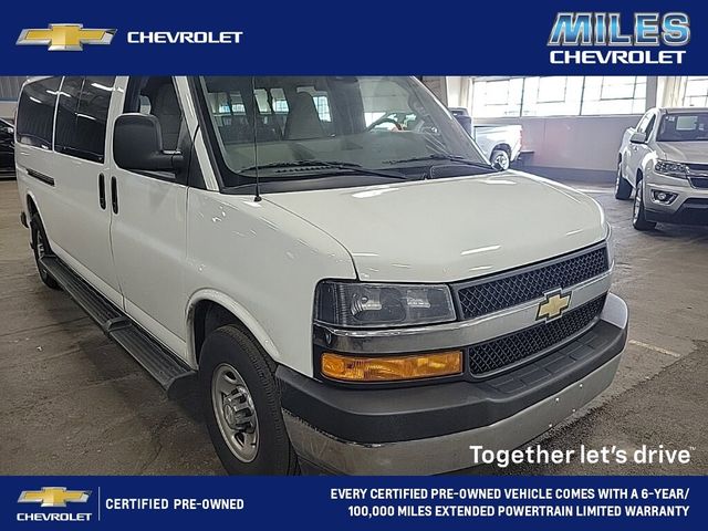 2022 Chevrolet Express LT