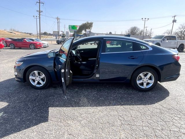 2022 Chevrolet Malibu LT