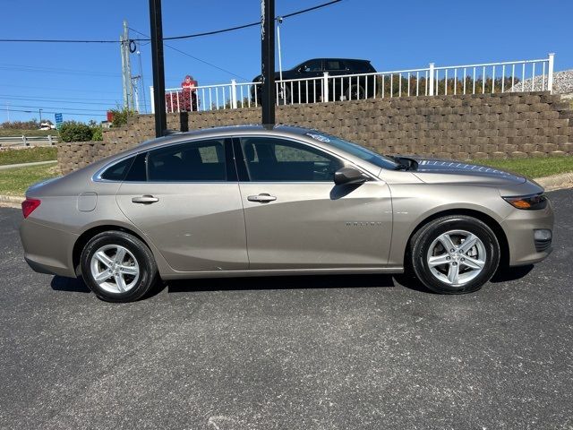 2022 Chevrolet Malibu LS