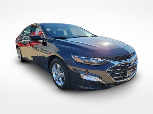 2022 Chevrolet Malibu LS