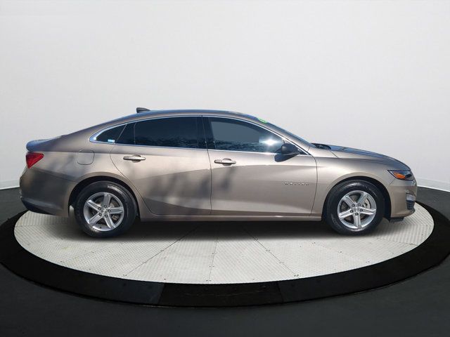 2022 Chevrolet Malibu LS