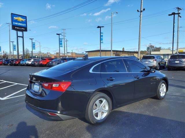 2022 Chevrolet Malibu LS