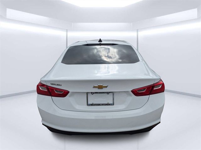 2022 Chevrolet Malibu LS