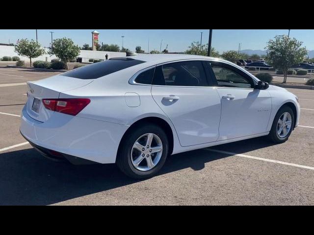 2022 Chevrolet Malibu LS