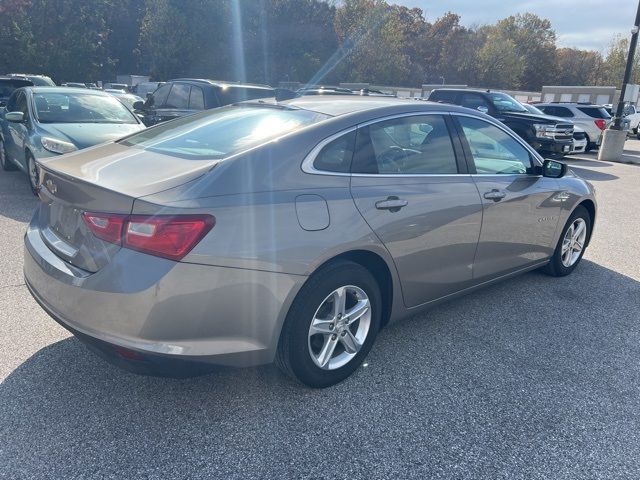 2022 Chevrolet Malibu LS