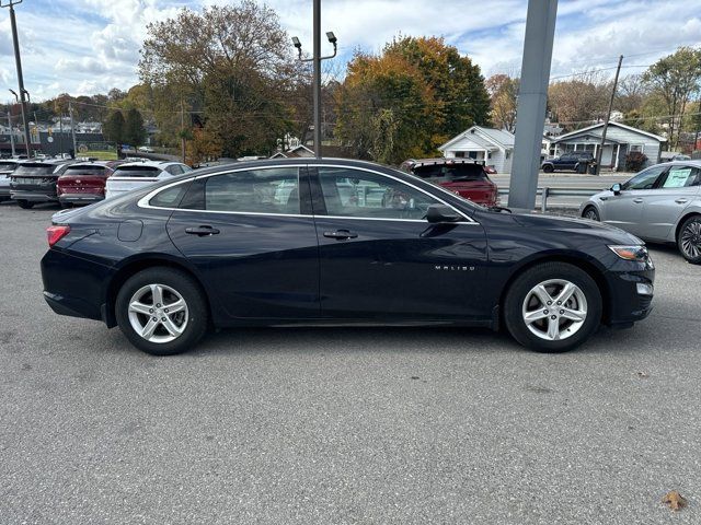 2022 Chevrolet Malibu LS