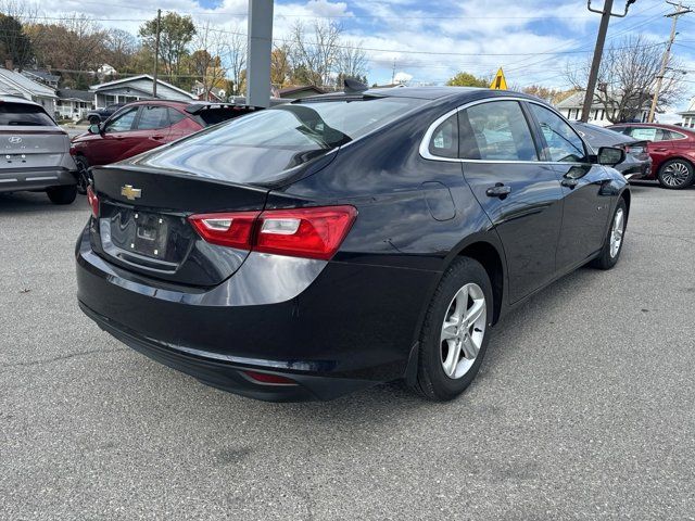 2022 Chevrolet Malibu LS