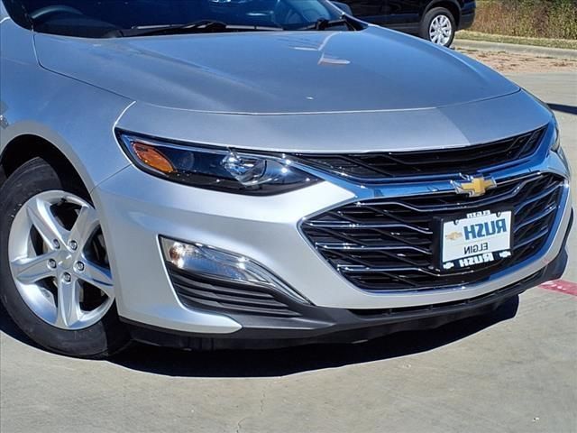 2022 Chevrolet Malibu LS