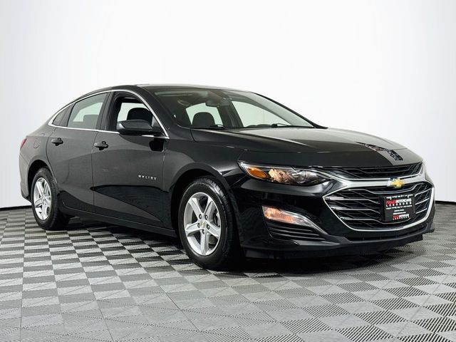 2022 Chevrolet Malibu LS