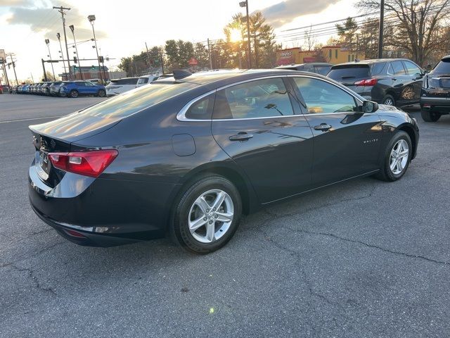 2022 Chevrolet Malibu LS