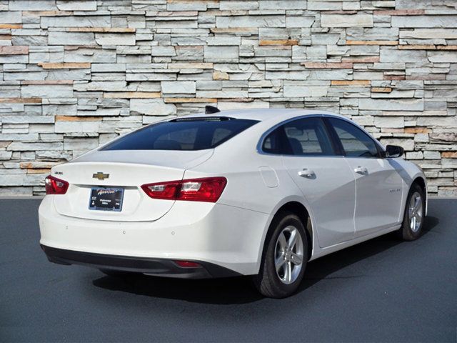 2022 Chevrolet Malibu LS