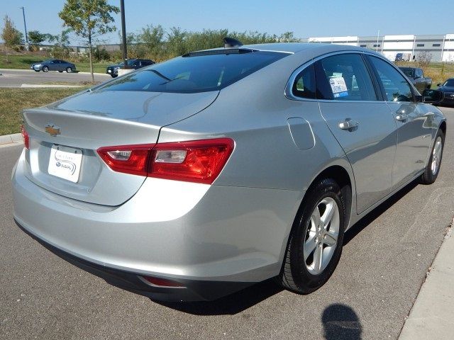 2022 Chevrolet Malibu LS