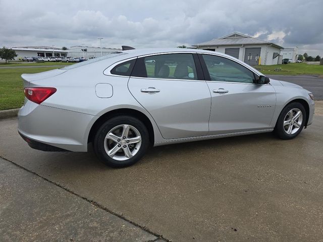 2022 Chevrolet Malibu LS