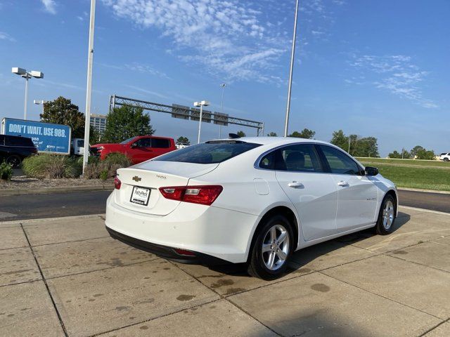 2022 Chevrolet Malibu LS