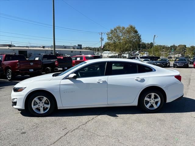 2022 Chevrolet Malibu LS