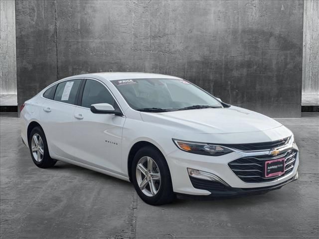 2022 Chevrolet Malibu LS