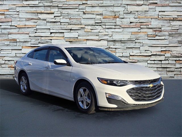 2022 Chevrolet Malibu LS