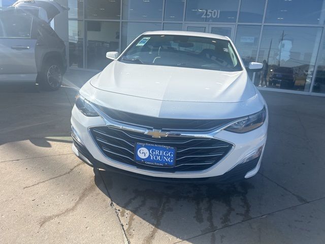 2022 Chevrolet Malibu LS