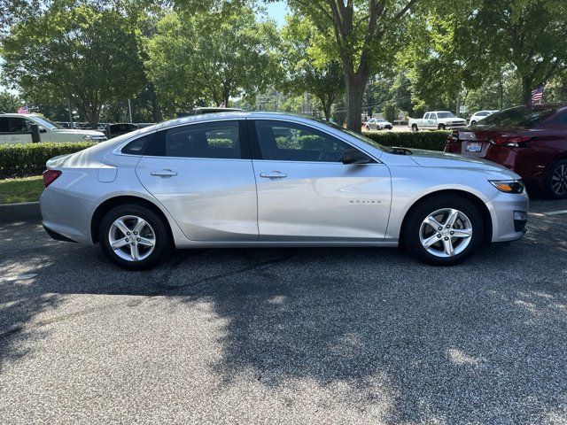 2022 Chevrolet Malibu LS