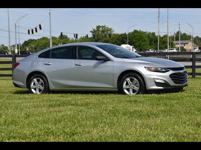 2022 Chevrolet Malibu LS