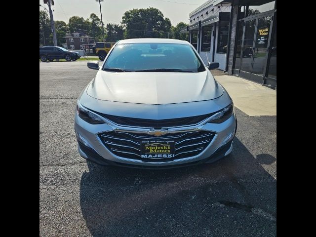 2022 Chevrolet Malibu LS