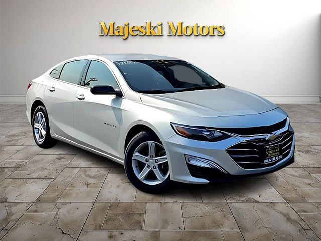 2022 Chevrolet Malibu LS