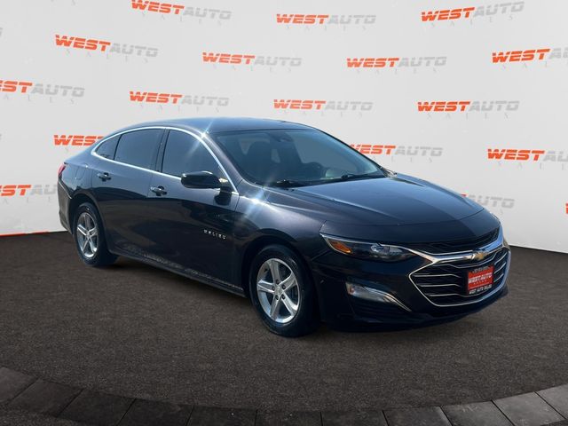 2022 Chevrolet Malibu LS